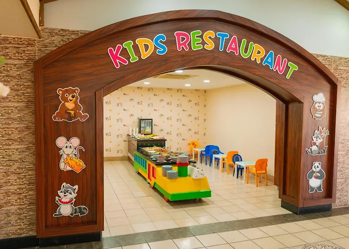 Курортний комплекс Oz Incekum 5*